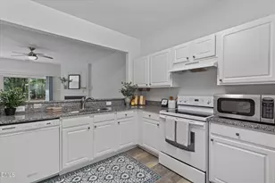 140 Orchard Park Dr, Cary, NC 27513 - Photo 9