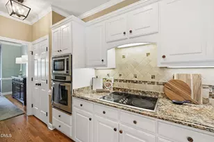 102 Southglen Dr, Cary, NC 27518 - Photo 19