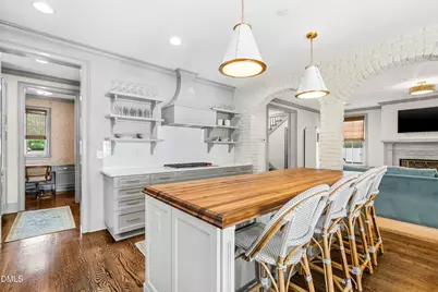 410 Wayne Drive, Raleigh, NC 27608 - Photo 17