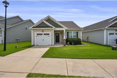 278 Bella Square, Smithfield, NC 27577 - Photo 3
