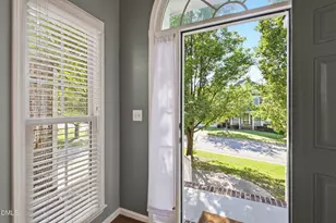 608 Oxboro Cir, Durham, NC 27713 - Photo 13