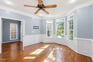 608 Oxboro Cir, Durham, NC 27713 - Photo 15