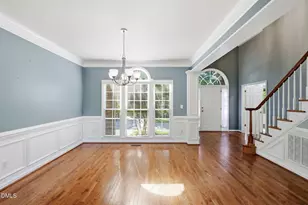 608 Oxboro Cir, Durham, NC 27713 - Photo 17