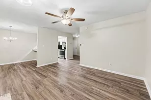 403 Gooseneck Dr, Cary, NC 27513 - Photo 7