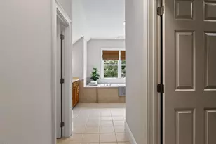 212 Midden Wy, Holly Springs, NC 27540 - Photo 17