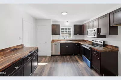 2901 Wicklow Place, Raleigh, NC 27604 - Photo 11