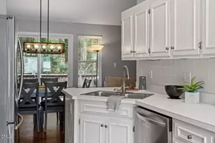 4637 Timberhurst Dr, Raleigh, NC 27612 - Photo 19