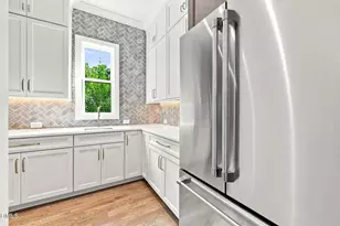 316 Perry St, Raleigh, NC 27608 - Photo 15