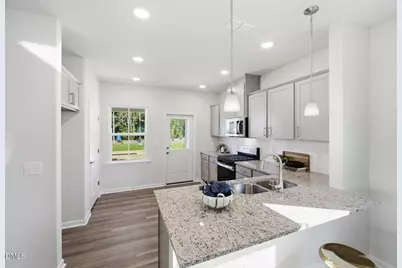 709 Wicklow Hall Drive, Fuquay Varina, NC 27526 - Photo 7