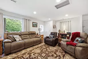 4616 Holloman Rd, Durham, NC 27703 - Photo 9