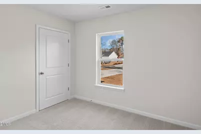 265 Holton Street, Smithfield, NC 27577 - Photo 5