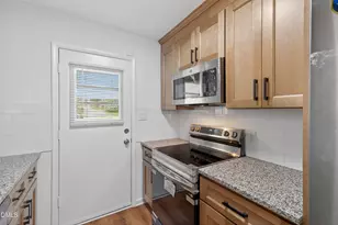 2106 Southgate Dr, Raleigh, NC 27610 - Photo 19