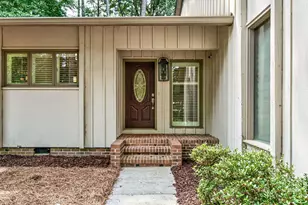 228 Kelso Ct, Cary, NC 27511 - Photo 3