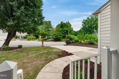 109 Chessington Court, Cary, NC 27513 - Photo 5