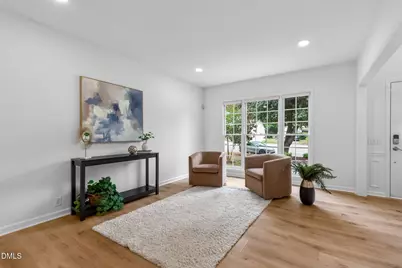 109 Chessington Court, Cary, NC 27513 - Photo 9
