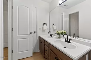109 Chessington Ct, Cary, NC 27513 - Photo 35