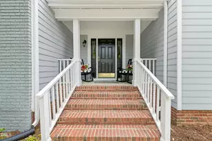 109 Leblanc Ct, Cary, NC 27513 - Photo 3