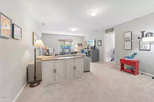 109 Leblanc Ct, Cary, NC 27513 - Photo 21