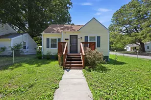 427 N Clark St, Henderson, NC 27536 - Photo 27