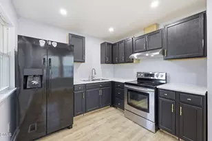 427 N Clark St, Henderson, NC 27536 - Photo 31