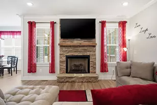 4240 Marsh Vw Ln, Zebulon, NC 27597 - Photo 7