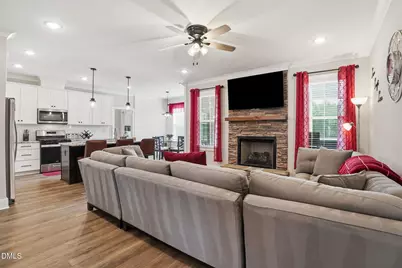 4240 Marsh Vw Lane, Zebulon, NC 27597 - Photo 9