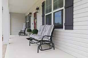 4240 Marsh Vw Ln, Zebulon, NC 27597 - Photo 3