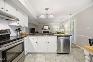 9508 Berryville Ct, Raleigh, NC 27617 - Photo 17