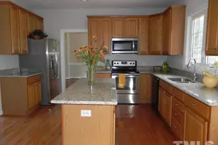103 Hickorywood Blvd, Cary, NC 27519 - Photo 9