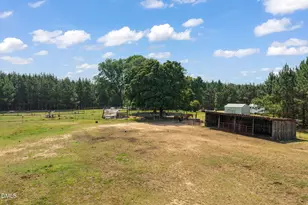5225 Satterwhite Point Rd, Henderson, NC 27537 - Photo 9