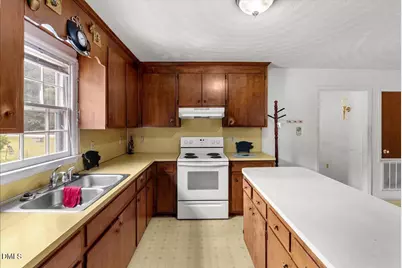 311 Farley Circle, Roanoke Rapids, NC 27870 - Photo 17