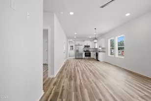 110 N Ireland St, Burlington, NC 27217 - Photo 5