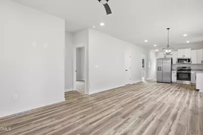 110 N Ireland Street, Burlington, NC 27217 - Photo 7