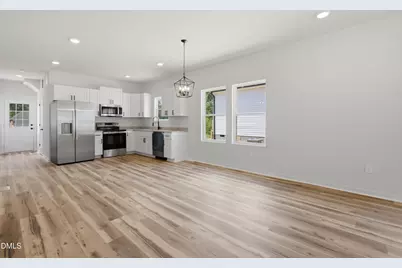110 N Ireland Street, Burlington, NC 27217 - Photo 15