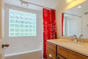 1806 Medfield Rd, Raleigh, NC 27607 - Photo 23