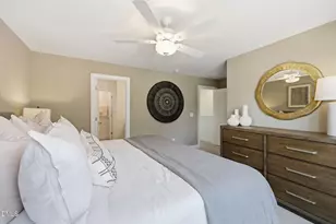 404 Barrington Row Ave, Zebulon, NC 27597 - Photo 23
