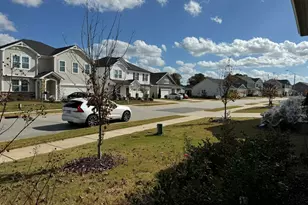 913 Briar Gate Dr, Holly Springs, NC 27540 - Photo 3