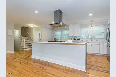 5025 Quail Hollow Drive, Raleigh, NC 27609 - Photo 9
