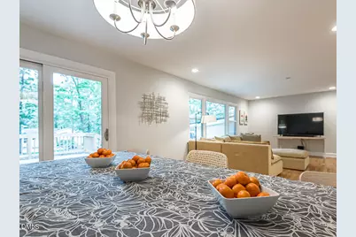 5025 Quail Hollow Drive, Raleigh, NC 27609 - Photo 7