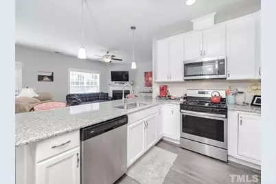 560 Barneswyck Drive, Fuquay-Varina, NC 27526 - Photo 9