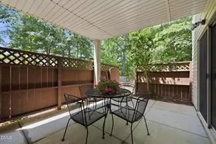 381 Summerwalk Cir, Chapel Hill, NC 27517 - Photo 5