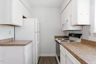 381 Summerwalk Cir, Chapel Hill, NC 27517 - Photo 15