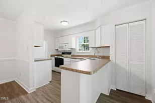 381 Summerwalk Cir, Chapel Hill, NC 27517 - Photo 15