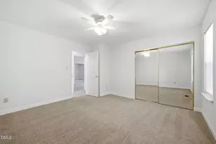 381 Summerwalk Cir, Chapel Hill, NC 27517 - Photo 29