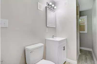412 E 18th Street, Scotland Neck, NC 27874 - Photo 21