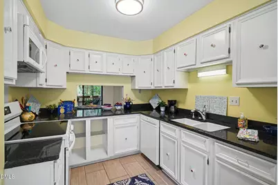 4100 Unit 36 Five Oaks Drive, Durham, NC 27707 - Photo 9