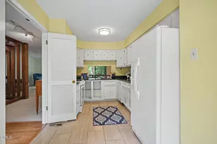 4100 Five Oaks Dr, Durham, NC 27707 - Photo 9