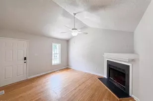 1024 Laurel Leaf Rd, Zebulon, NC 27597 - Photo 3