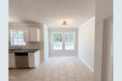 1024 Laurel Leaf Road, Zebulon, NC 27597 - Photo 7