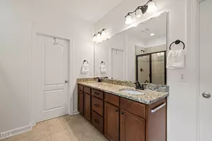 624 E Hatterleigh Ave, Hillsborough, NC 27278 - Photo 25